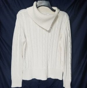 🌺🦄Liz Claiborne Long sleeve cozy Sweater
